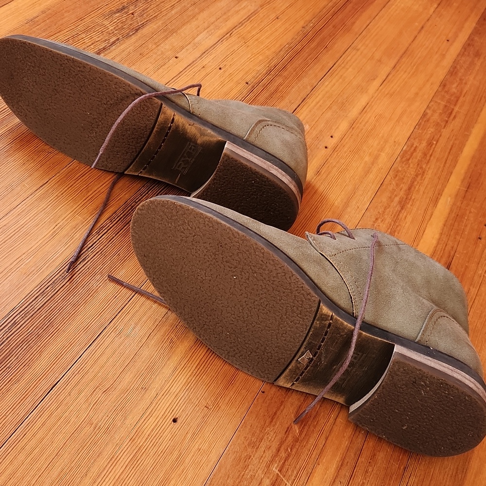 Rye Desert Boots - Picture 6 of 7